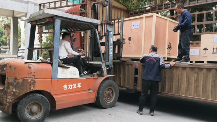 铝箔完美（中国）体育官方网站装车发货